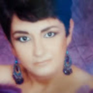 Meet your Posher, Leonor